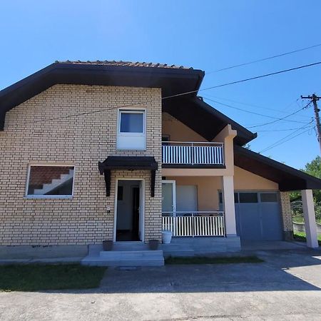Apartman Progresso Valjevo Exteriör bild